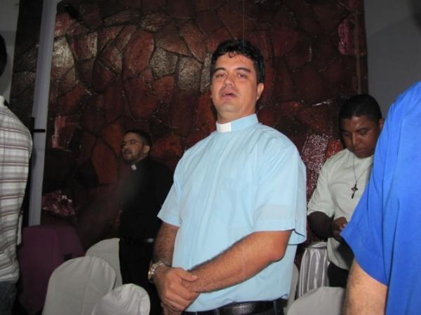 Com muita festa Redenção do Gurguéia recepciona o novo Bispo da Diocese de Bom Jesus - Imagem 8