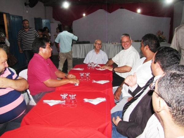 Com muita festa Redenção do Gurguéia recepciona o novo Bispo da Diocese de Bom Jesus - Imagem 11