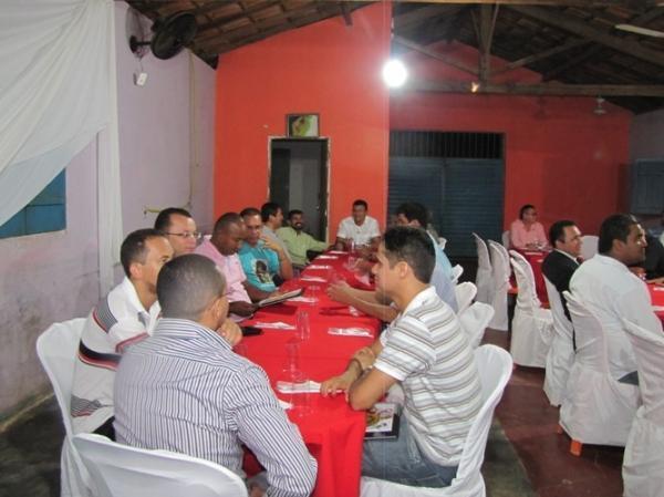 Com muita festa Redenção do Gurguéia recepciona o novo Bispo da Diocese de Bom Jesus - Imagem 13