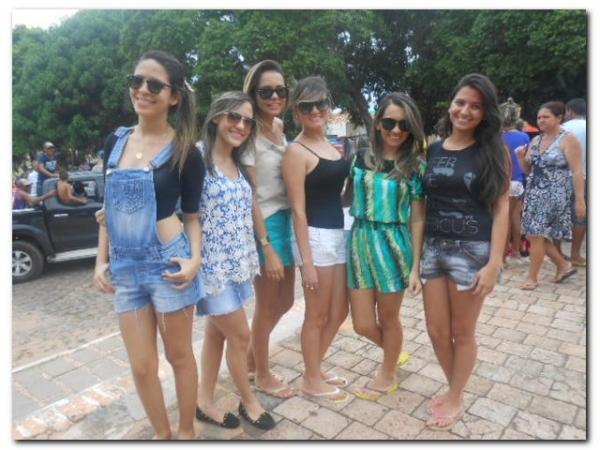 Bloco do Ferro Velho “Vai Quem Quer” arrasta multidão pelas ruas de Inhuma - Imagem 34