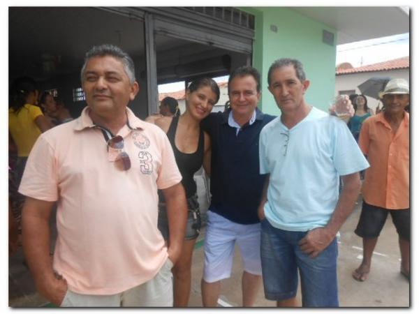 Bloco do Ferro Velho “Vai Quem Quer” arrasta multidão pelas ruas de Inhuma - Imagem 39