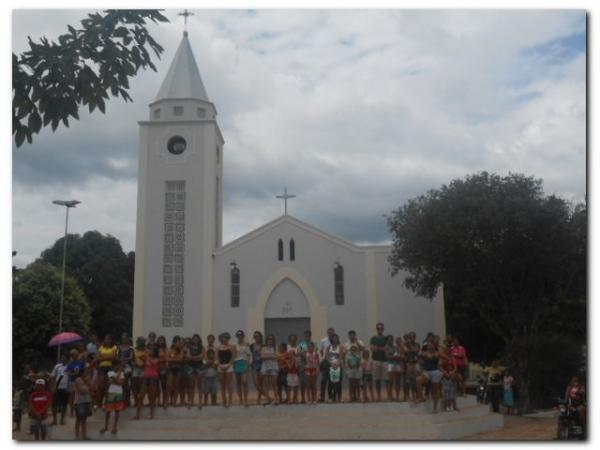 Bloco do Ferro Velho “Vai Quem Quer” arrasta multidão pelas ruas de Inhuma - Imagem 31