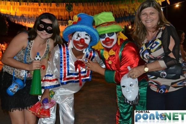 Prefeitura de Massapê promoveu Matinê carnavalesco para crianças, veja fotos!  - Imagem 3