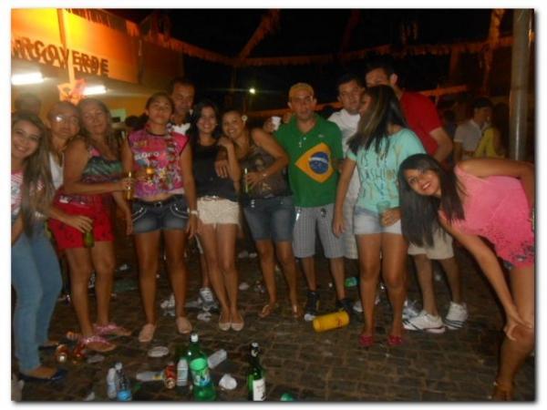 Blocos Beija Eu e Só Amigos deixam as pessoas fascinadas ao desfilarem pelas ruas de Inhuma - Imagem 9