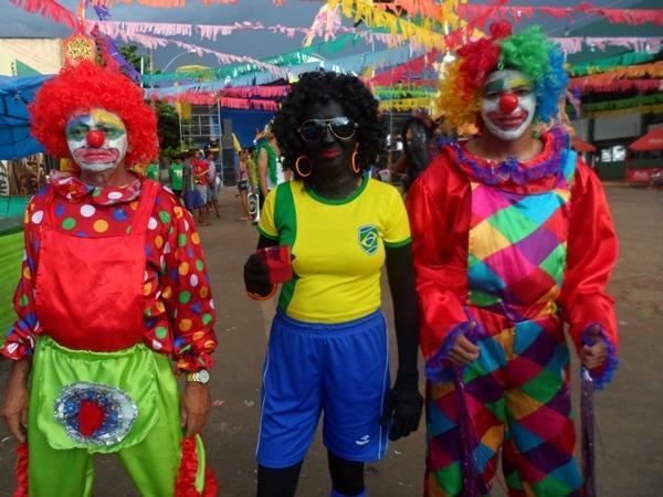 Carnaval 2014: Muita elegância no desfile de fantasia em Valença - Imagem 2