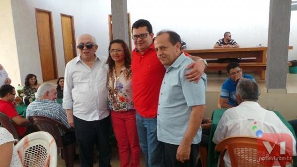 Prefeito Venicio do Ó assina convênio de R$ 776 mil para calçamento - Imagem 1