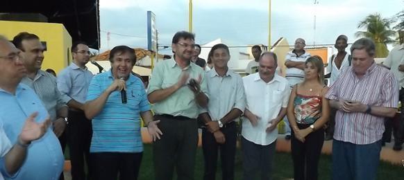 Wilson Martins entrega obras de mobilidade urbana em Simplício Mendes - Imagem 5