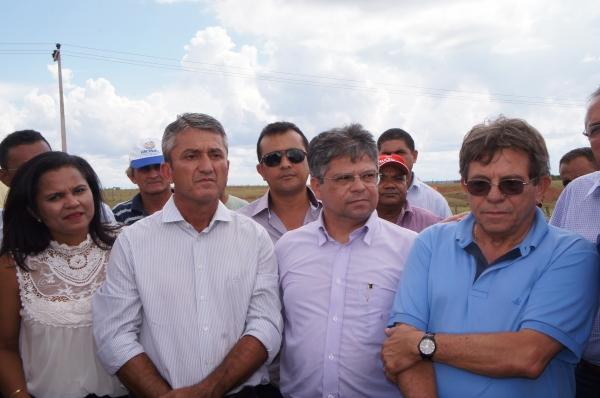 Governo estrega obras no extremo sul do Piauí. - Imagem 14