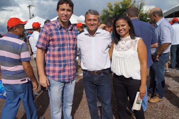 Governo estrega obras no extremo sul do Piauí. - Imagem 19