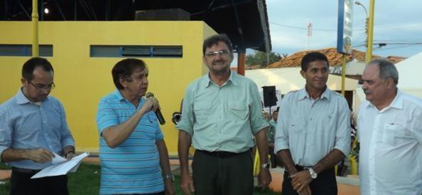 Wilson Martins entrega obras de mobilidade urbana em Simplício Mendes - Imagem 3