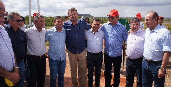 Governo estrega obras no extremo sul do Piauí. - Imagem 11