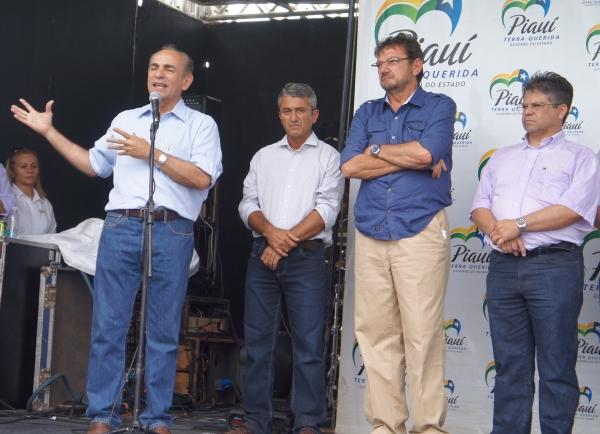 Governo estrega obras no extremo sul do Piauí. - Imagem 17