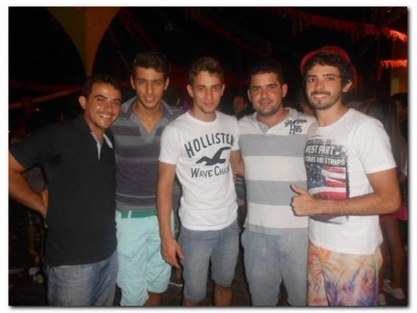 Cristiano Pipow agitou a galera na Praça da Rodoviária - Imagem 16