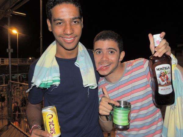 Bandas levam o público à praça na segunda feira de carnaval - Imagem 24