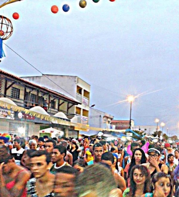 Tradicional Bloco dos sujos anima a cidade - Imagem 2