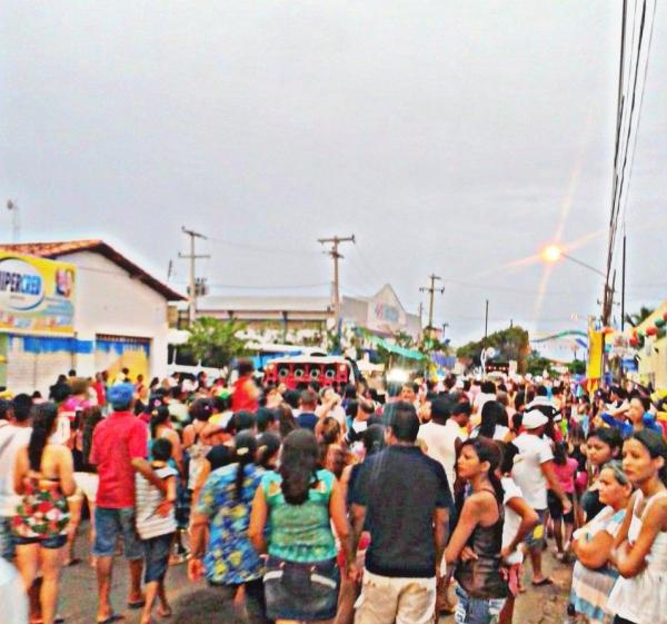 Tradicional Bloco dos sujos anima a cidade - Imagem 8