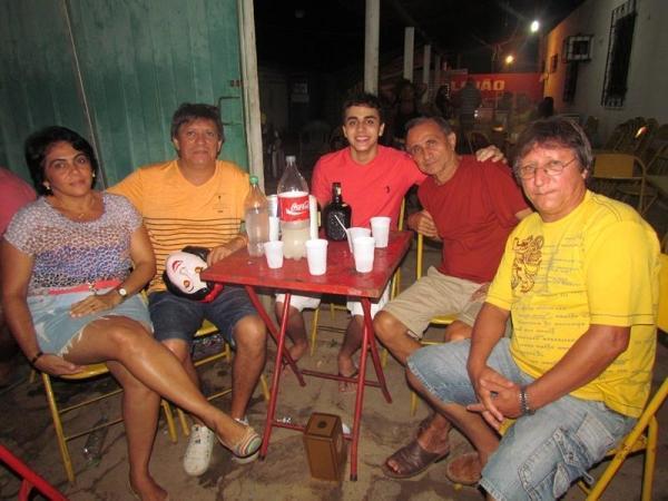 Gilmelândia fecha com chave de ouro a última noite de Carnaval em Barras - Imagem 27