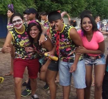 Confira as imagens do Carnaval 2014 de Santa Rosa do Piauí