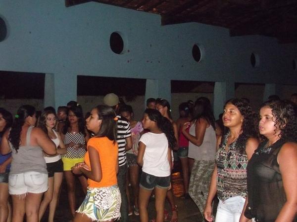 Forró Nova Pressão anima última noite de Carnaval de Santa Rosa do Piauí - Imagem 6