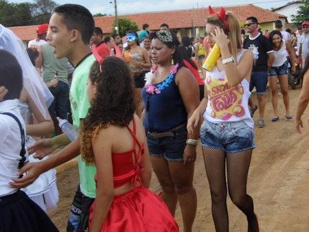 Carnaval do povão, arrasta multidão em jardim do Mulato - Imagem 72