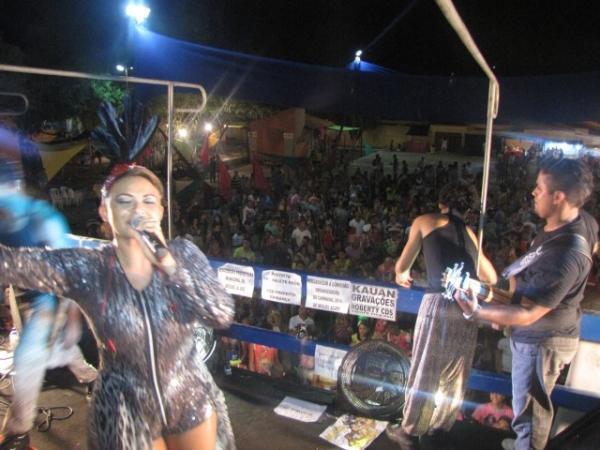 Muita festa e alegria no ultimo dia de carnaval no município de Miguel Alves - Imagem 32