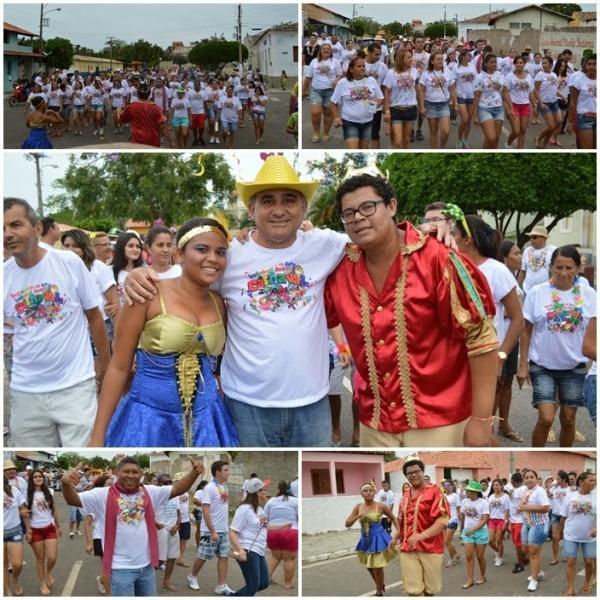 Rei Momo e Rainha do Carnaval de Buriti dos Lopes desfilam pela cidade - Imagem 1