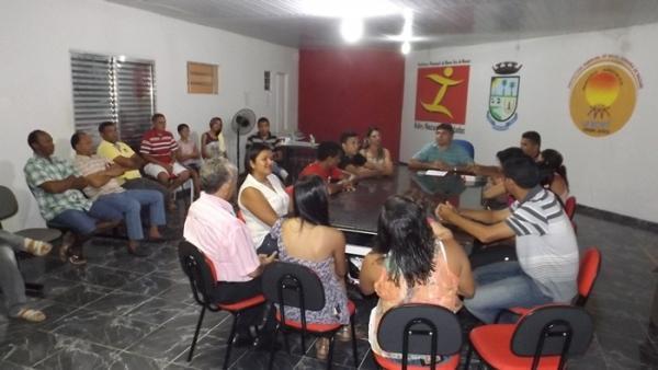 Zé Henrique efetiva 10 funcionários aprovados em concurso de 2011, e pretende fazer um concurso público até o fim do ano - Imagem 18