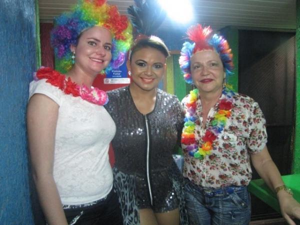 Muita festa e alegria no ultimo dia de carnaval no município de Miguel Alves - Imagem 8