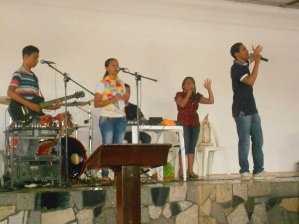 Momentos de animação, adoração, e eucaristia no Festival do Senhor 2014. - Imagem 9