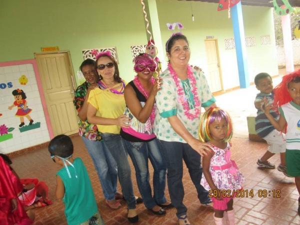 Creche Municipal Maricas Lopes Entrou também na Folia - Imagem 9
