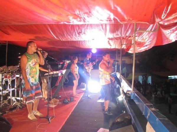 Muita festa e alegria no ultimo dia de carnaval no município de Miguel Alves - Imagem 26