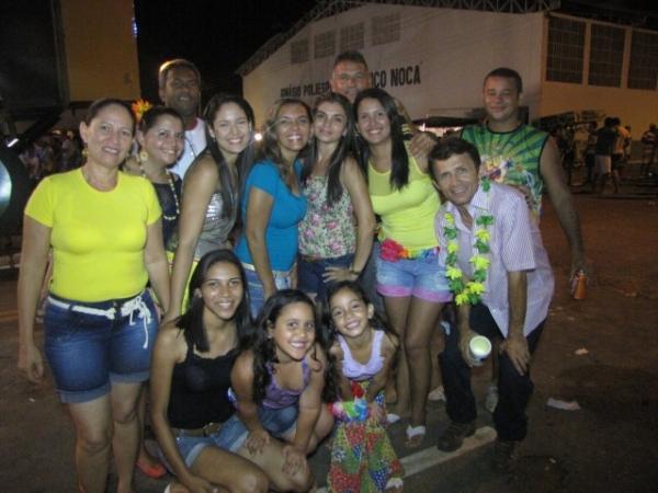 Muita festa e alegria no ultimo dia de carnaval no município de Miguel Alves - Imagem 12