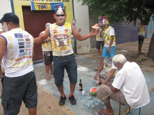 Bloco cara de pau encerra programação do carnaval de Miguel Alves - Imagem 31