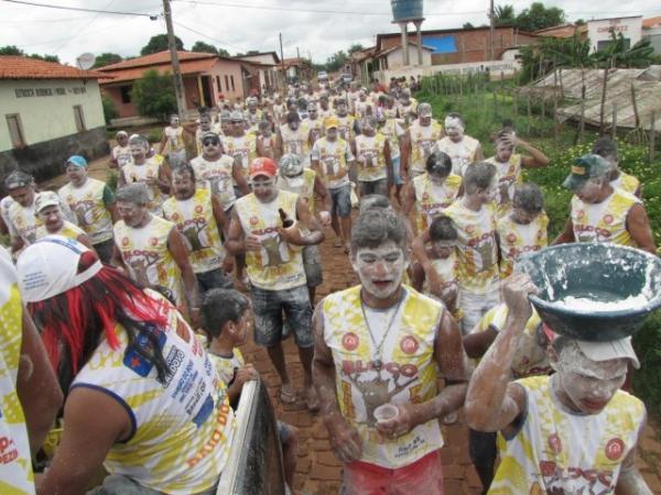 Bloco cara de pau encerra programação do carnaval de Miguel Alves - Imagem 5