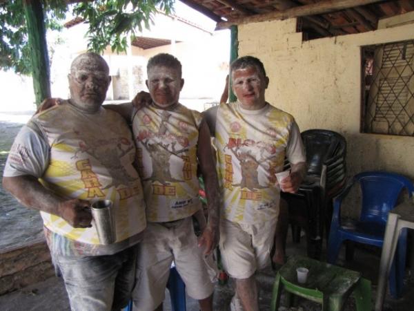 Bloco cara de pau encerra programação do carnaval de Miguel Alves - Imagem 1