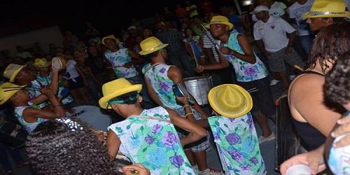  Santo Inácio tem animação durante os dias de carnaval com participação de um grande público  