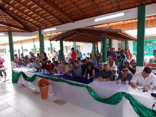 Escola Raimundo de Moura Fé já está em pleno funcionamento - Imagem 22