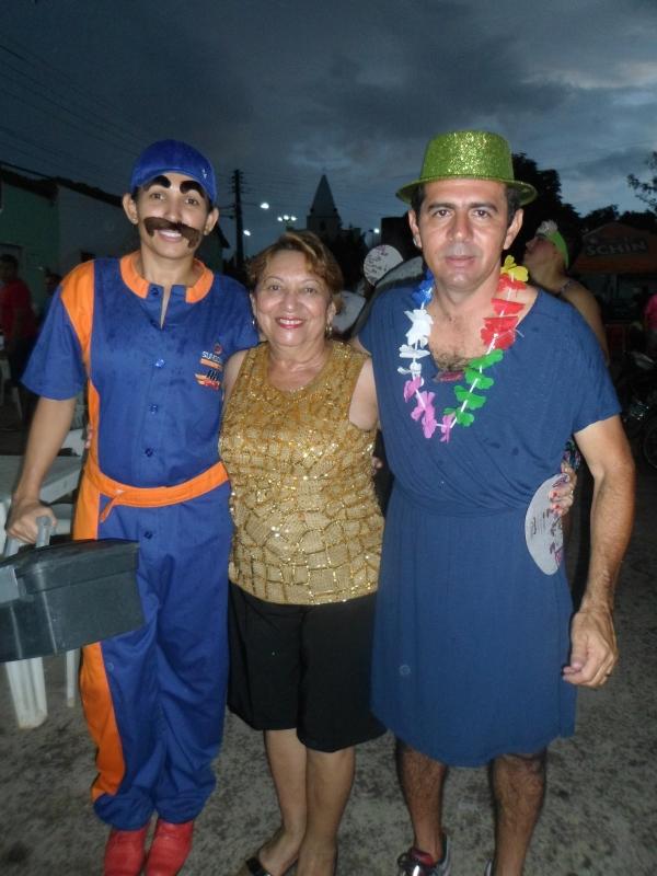 Virgens e Pererões animam tarde de terça-feira de carnaval em Barro Duro - Imagem 3