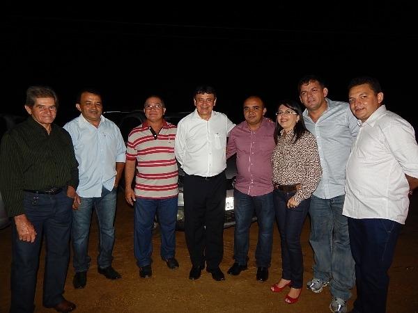 Prefeito Manoel Dedé participa do Aniversário da cidade de Hugo Napoleão - Imagem 5