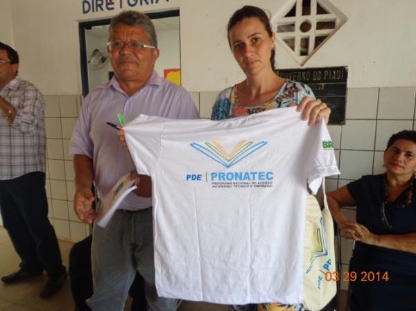 Realizada em Batalha a aula inaugural de cursos profissionalizantes do Pronatec e Brasil Sem Misériaâ€  - Imagem 7