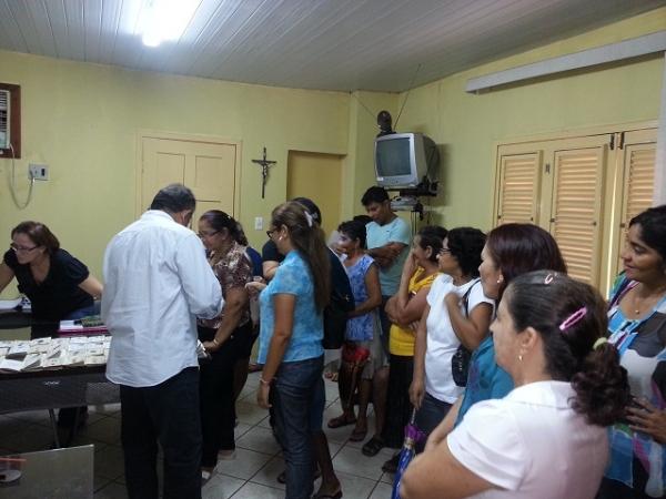 Bernildo Val volta a receber servidores que fizeram a individualização do FGTS - Imagem 2