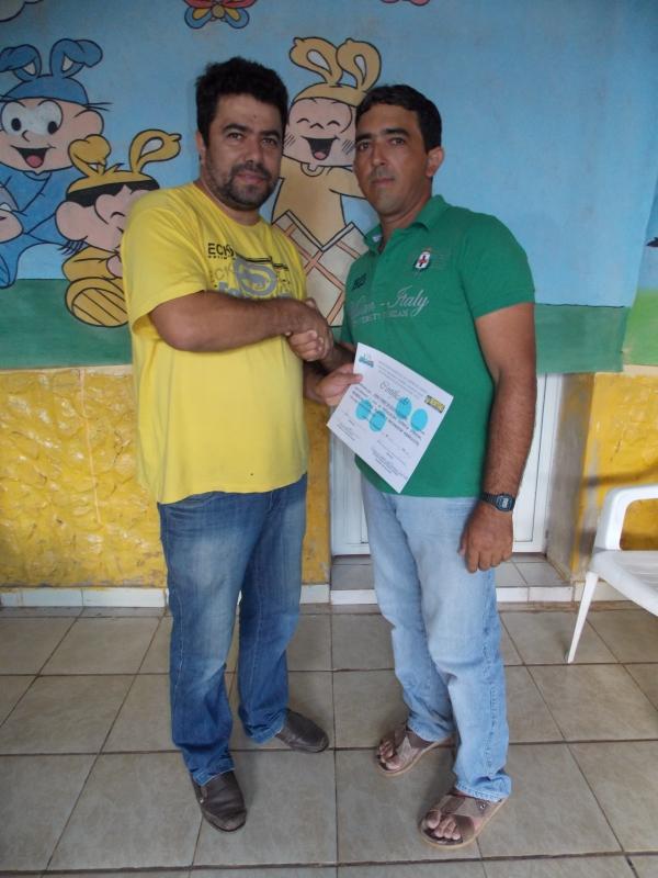 Alunos do curso de instalação elétrica recebem certificados - Imagem 24