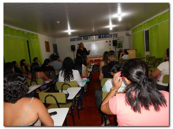  Profissionais da Saúde em reunião com a Gerente de Saúde Mental do Estado - Imagem 4