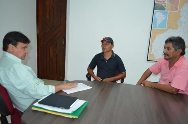 Leléo e Tufy são recebidos pelo Senador Wellington Dias - Imagem 3