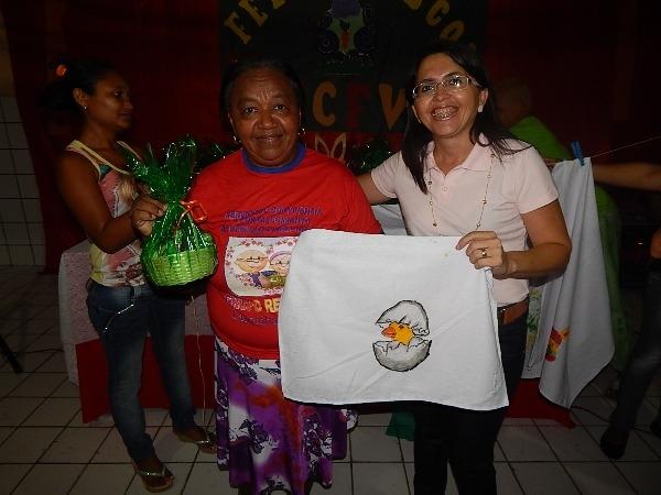 Secretaria de Assistência Social realiza encontro com os Idosos  - Imagem 4