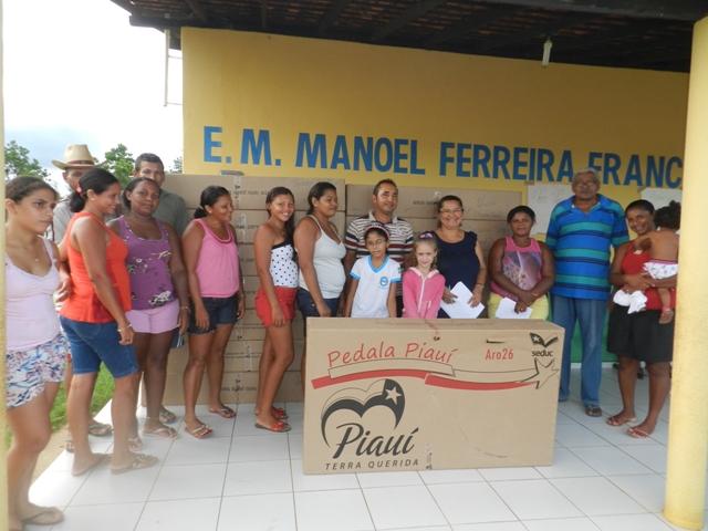 43 Bicicletas são entregue aos estudantes das comunidades Canto da Palmeira e Mocós 