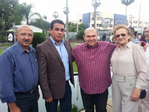 Prefeito Reginaldo e vice-prefeito Chico Moura participam da posse do governador Zé Filho - Imagem 4