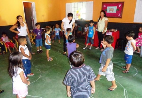 CRAS e SEMAS promovem festa de páscoa - Imagem 1