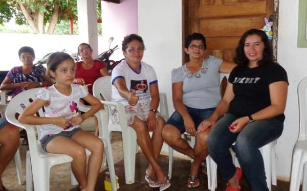 CRAS e SEMAS Realiza festa para o grupo Reviver - Imagem 3