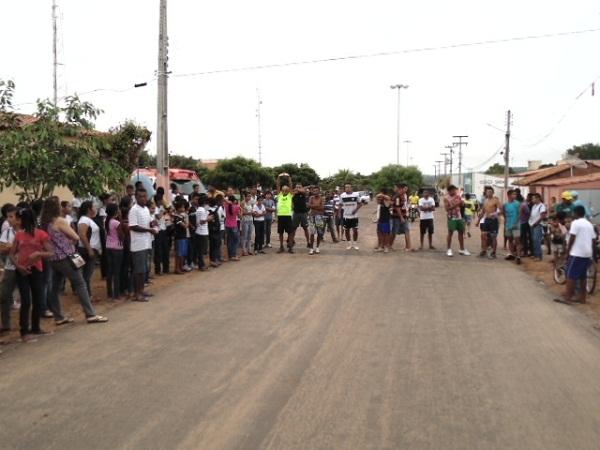 Competições e show gospel marcou o 2º dia de comemorações pelo 50 anos de emancipação política de Santo Inácio - Imagem 19